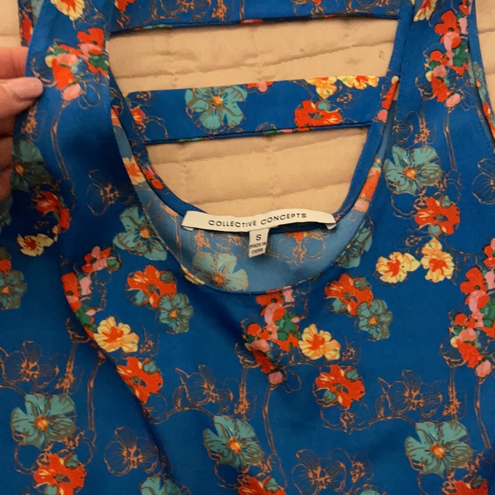 Beautiful Summer Tank - Picture 2 of 3